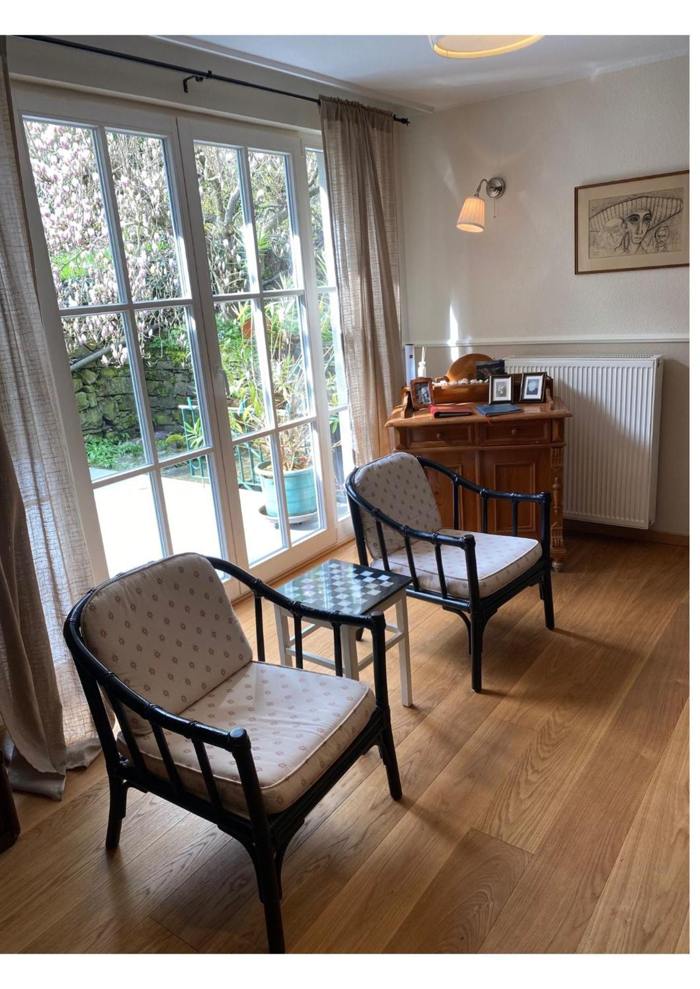 Eine Gemuetliche Ferienwohnung Mit Garten Bad Karlshafen Dış mekan fotoğraf